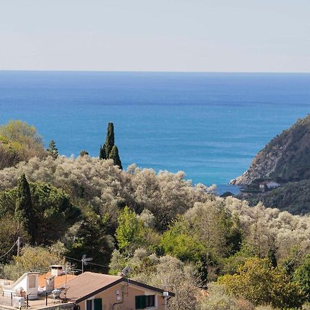 Casa Vacanza Il Portico Монелья Екстер'єр фото