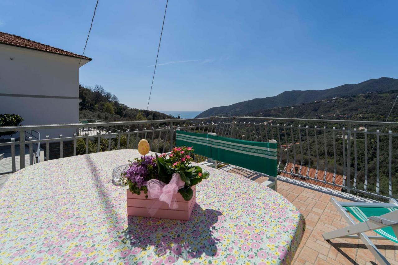 Casa Vacanza Il Portico Монелья Екстер'єр фото