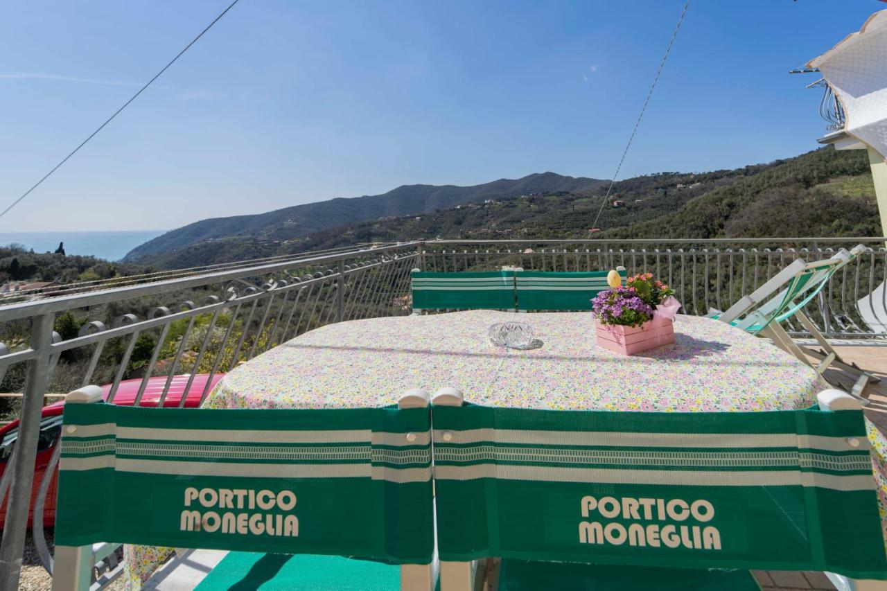 Casa Vacanza Il Portico Монелья Екстер'єр фото