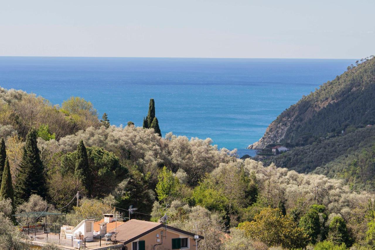 Casa Vacanza Il Portico Монелья Екстер'єр фото