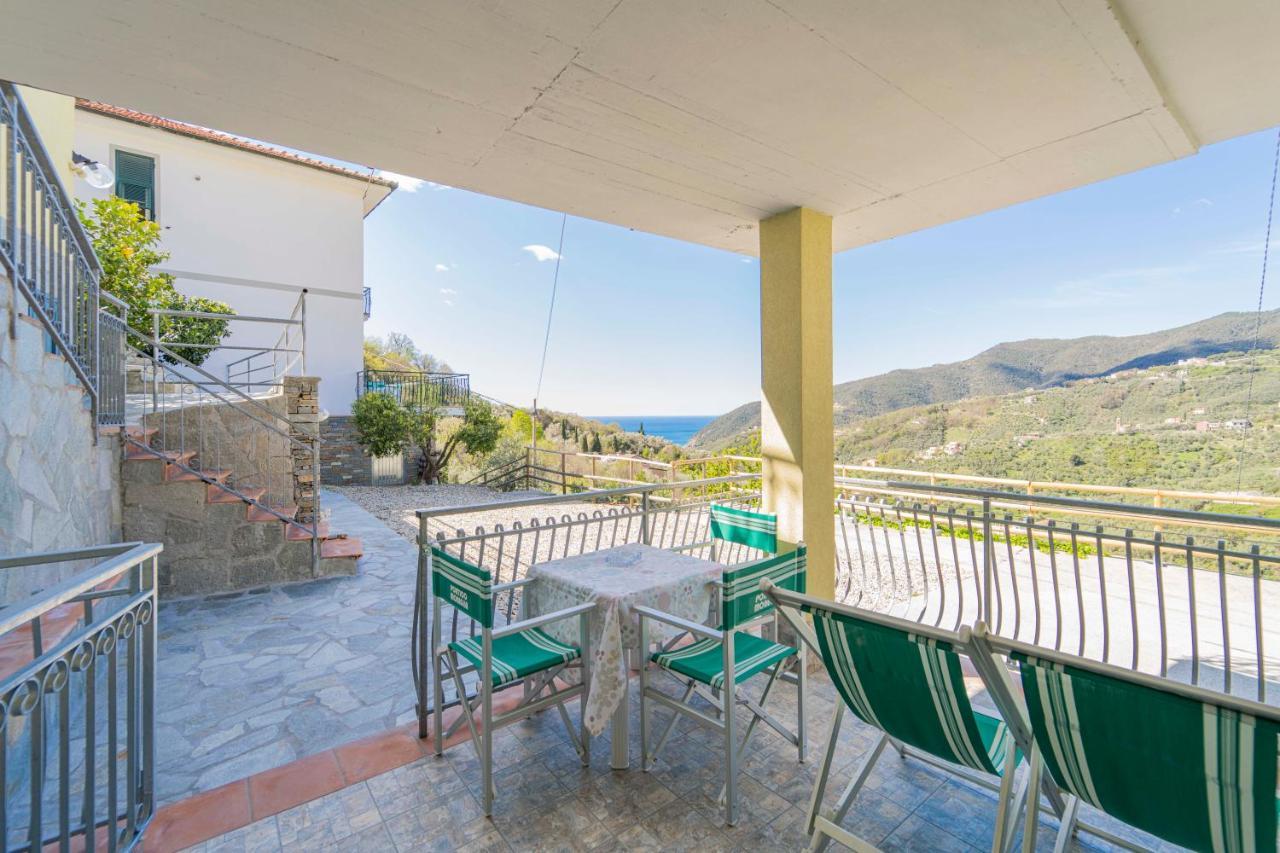 Casa Vacanza Il Portico Монелья Екстер'єр фото